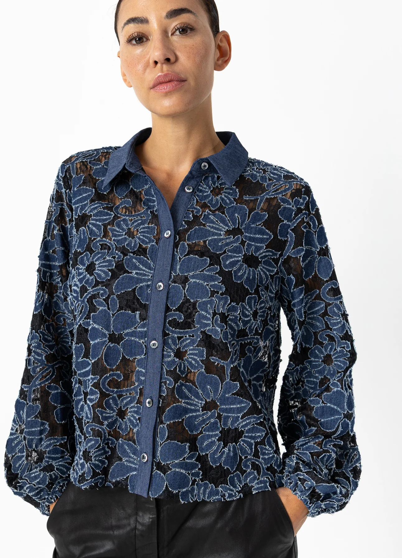 BLOEMSTRUCTUUR SHIRT - Blue denim flower - Afbeelding 7