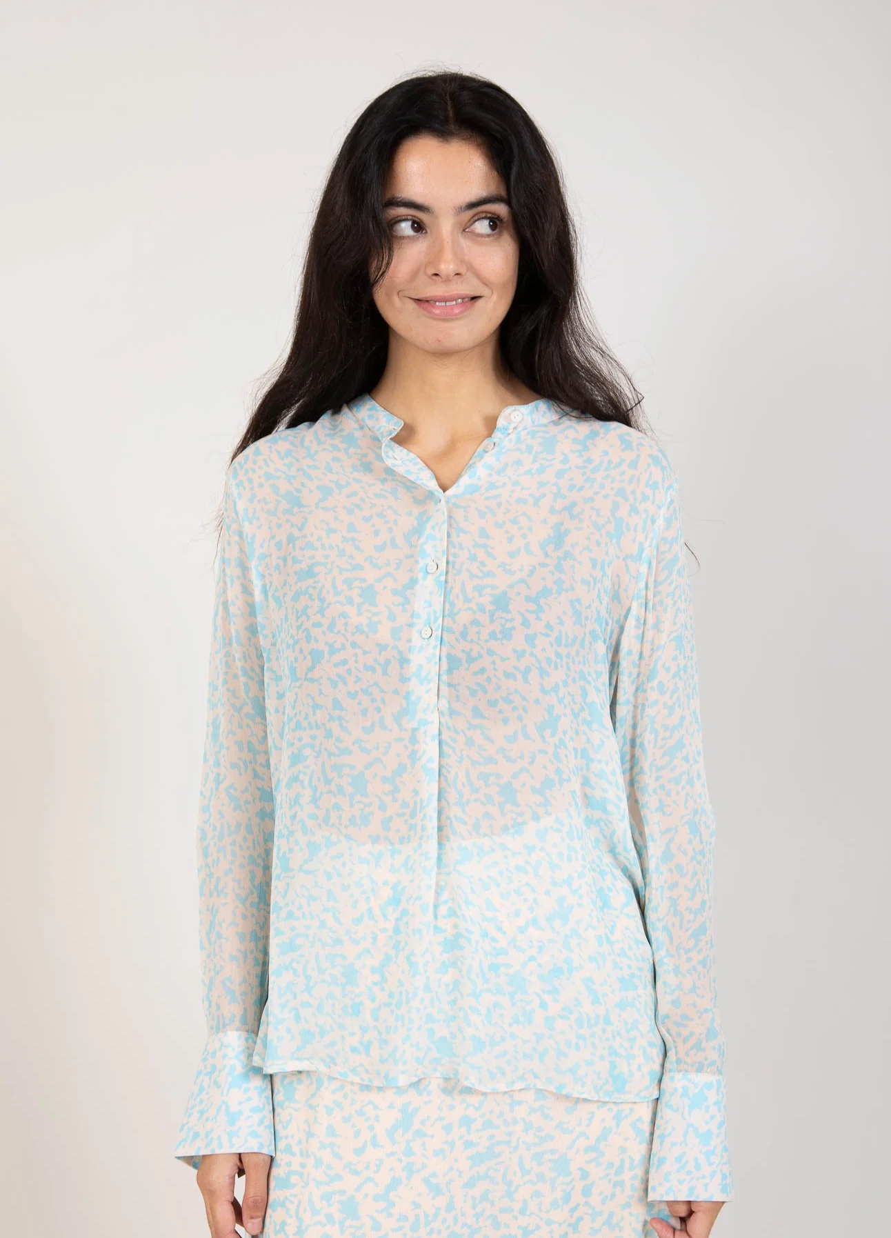 BLOUSE MET LUIPAARDVLEKKEN PRINT - Leo splash print - Afbeelding 5