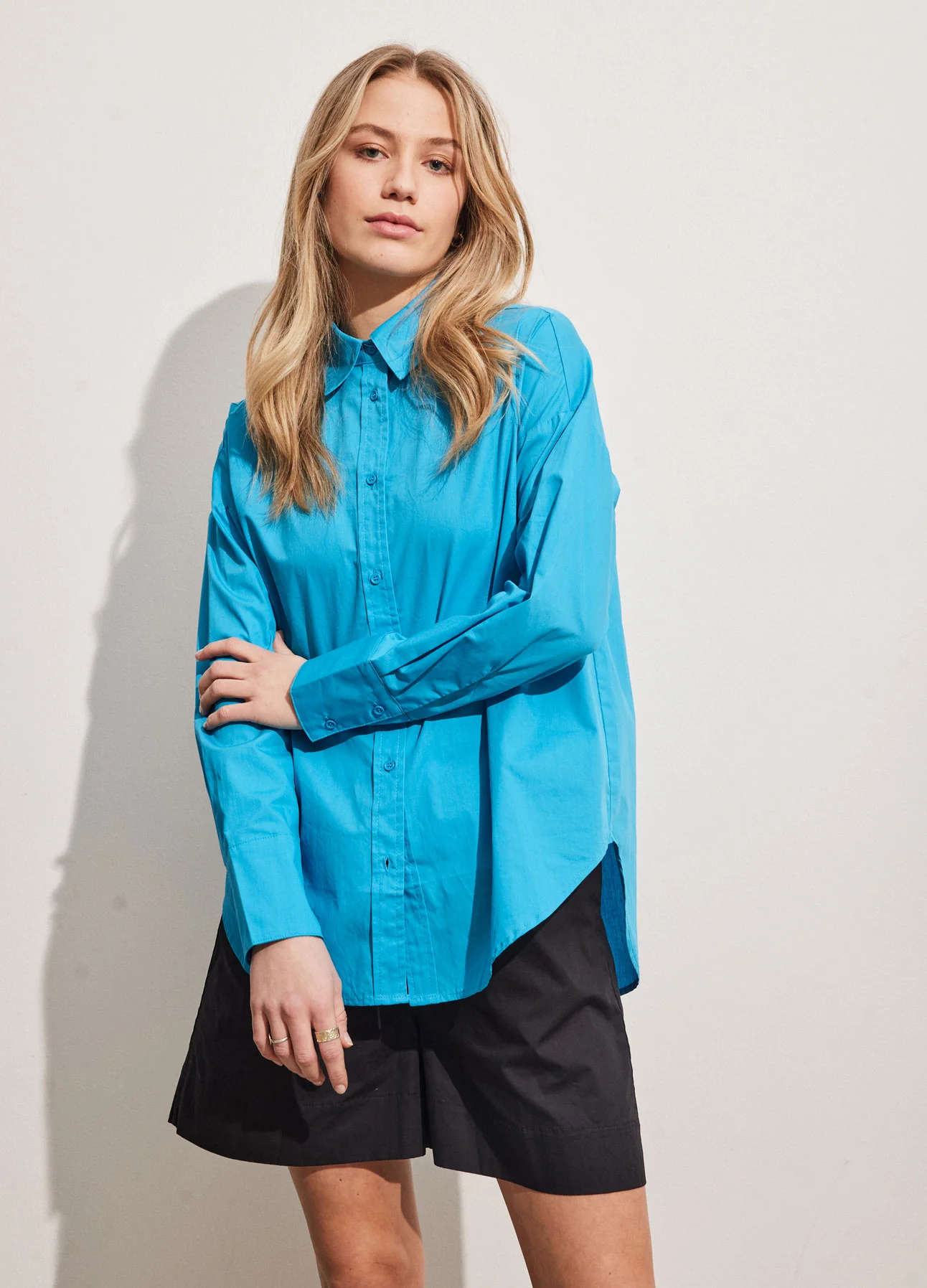 CC HEART HARPER OVERSIZED KATOENEN SHIRT - Ocean Blue - Afbeelding 3