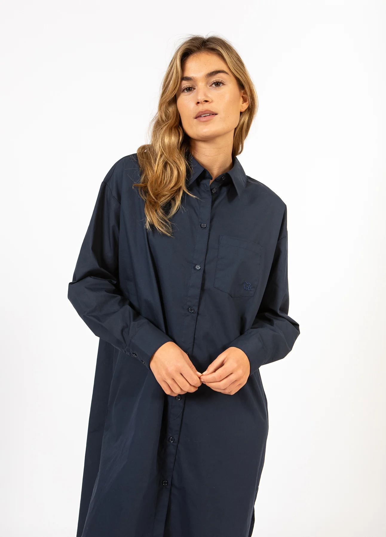 CC HEART KIARA LANG OVERHEMD JURK - Afbeelding 4