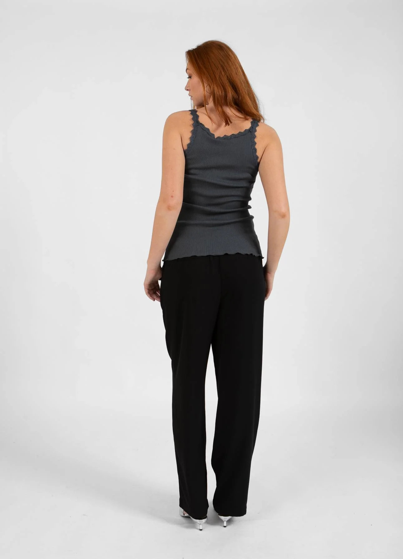 CC HEART ZIJDE TANKTOP MET KANT - Dark Stone Grey - Afbeelding 8