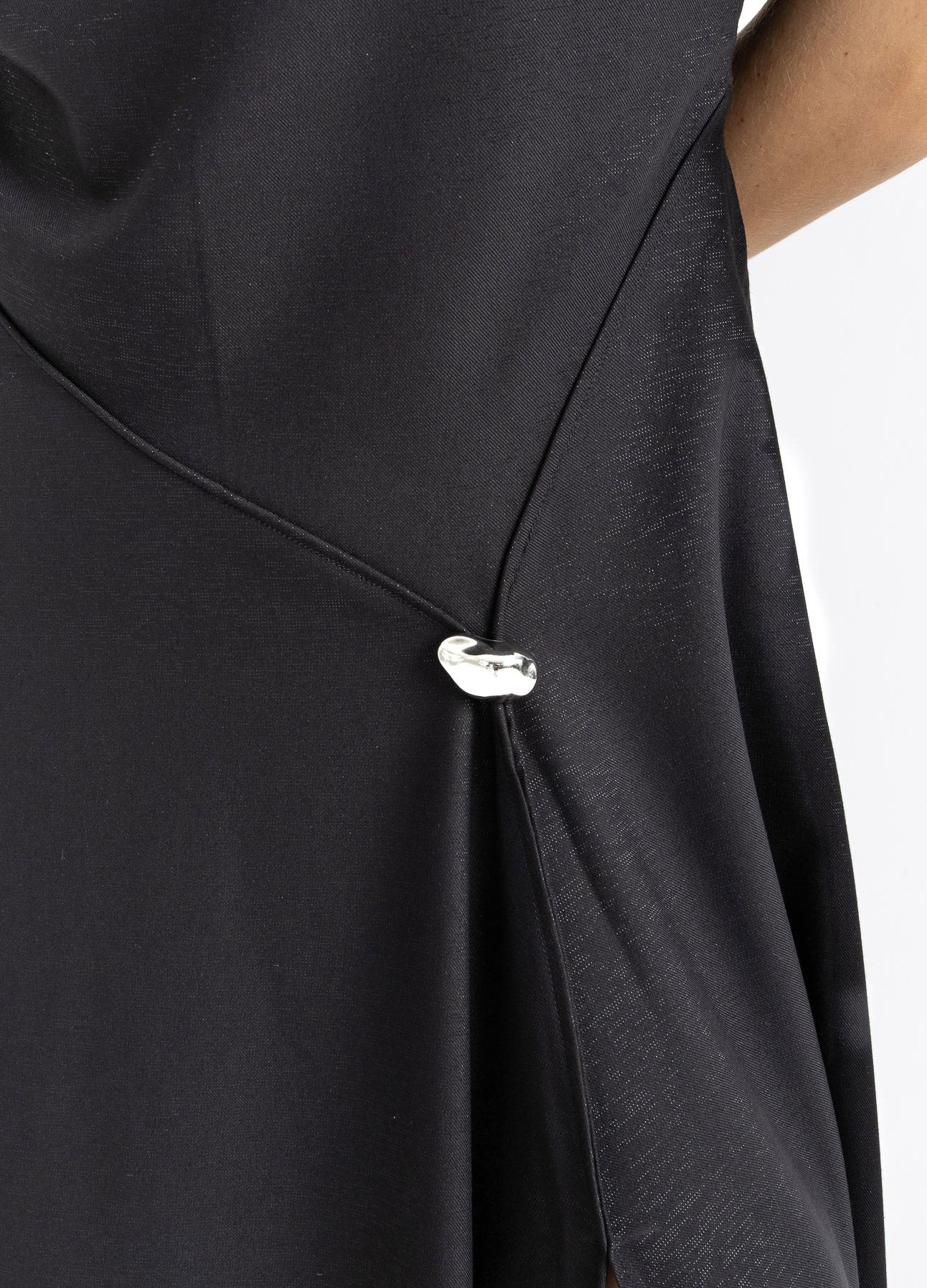 GEPLISSEERDE GLITTERJURK - Black - Afbeelding 4