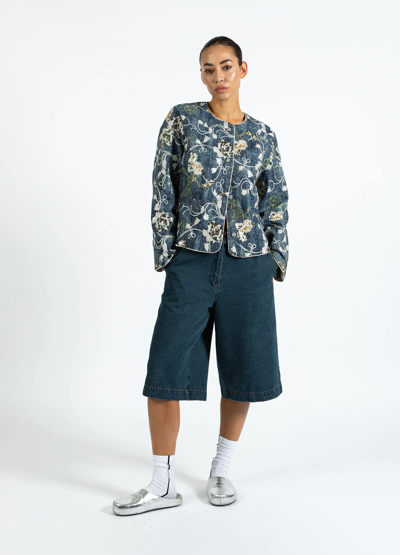 LANGE SPIJKERSHORTS - PETRA FIT - Afbeelding 4