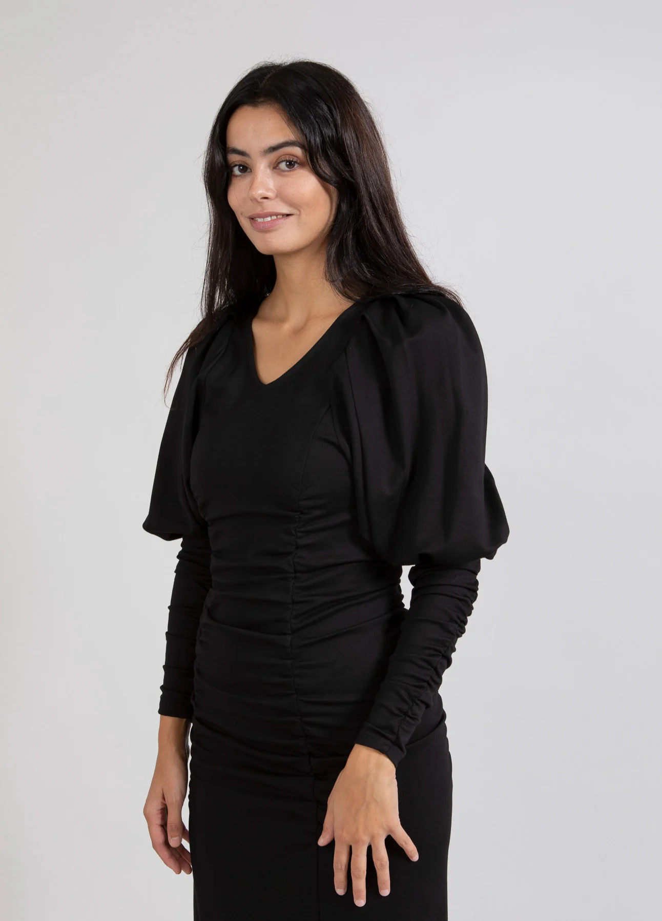 LONG DRESS W. WIDE SLEEVES - Black - Afbeelding 4