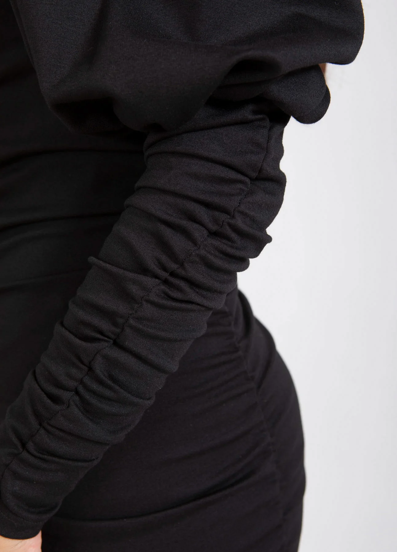 LONG DRESS W. WIDE SLEEVES - Black - Afbeelding 5