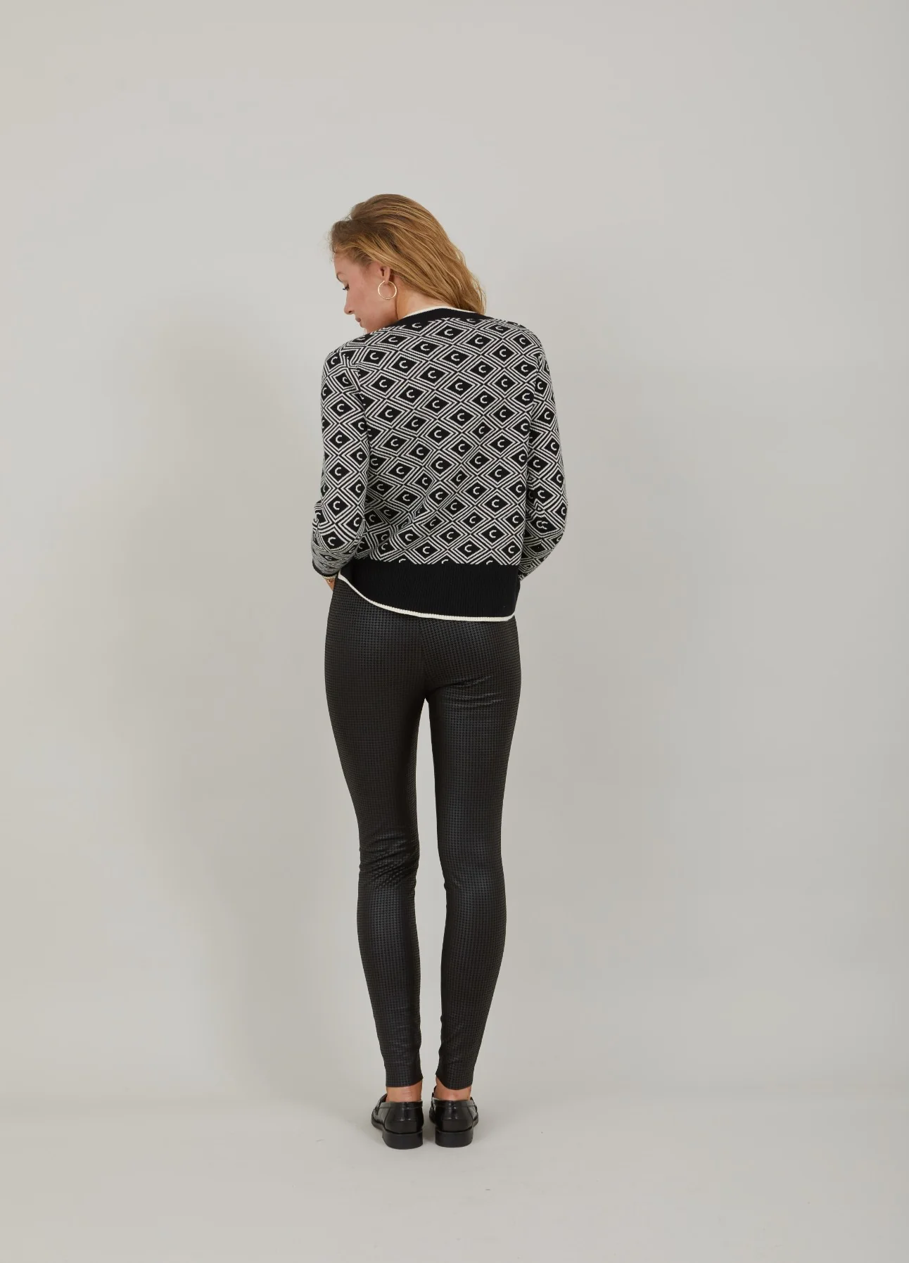 SCUBA LEGGINGS - MYNTE FIT - Black houndtooth print - Afbeelding 5