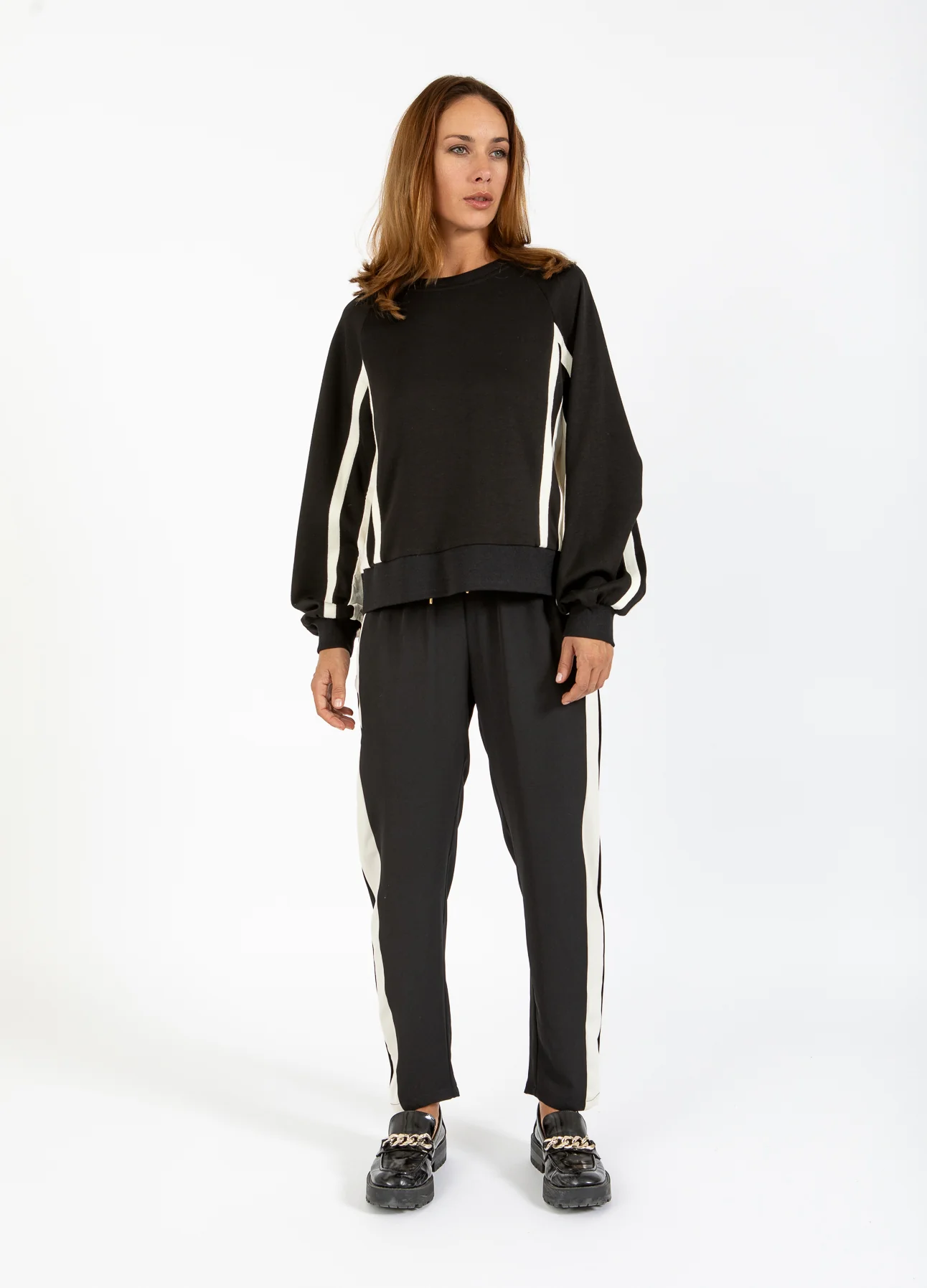 SPORTIEVE BROEK MET ZIJPANEEL - SILLE PASVORM - Creme / black - Afbeelding 7