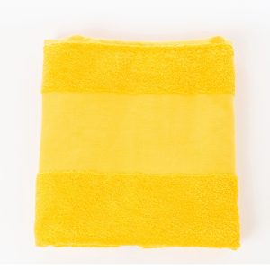 Strandlaken / Saunalaken met naam Geel